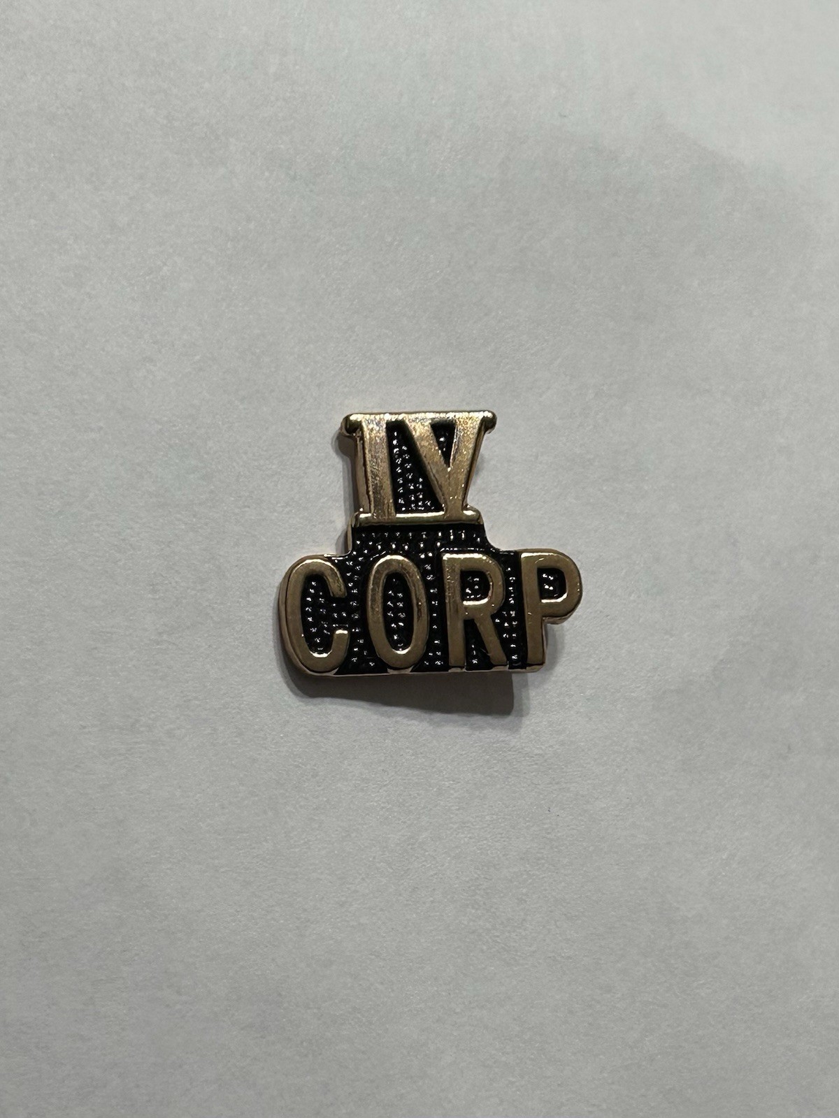 IV CORP HAT PIN SMALL 3/4” WIDE