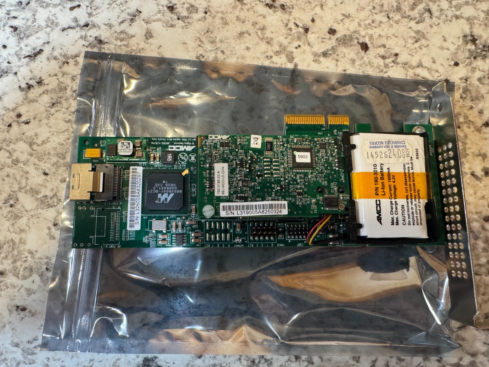 AMCC 3ware SATA RAID Controller PCIe w/ Battery Backup BBU Server Card