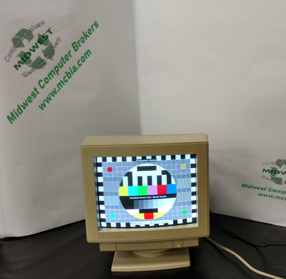Vintage Dell Ultrascan VC5 VGA Monitor