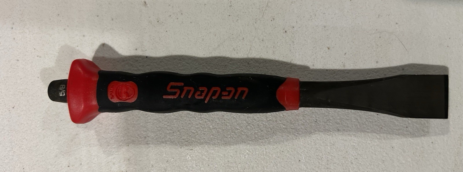 NOS Snap On Tools PCSG820 RED Soft Grip 5/8" Flat Edge Chisel SPAIN