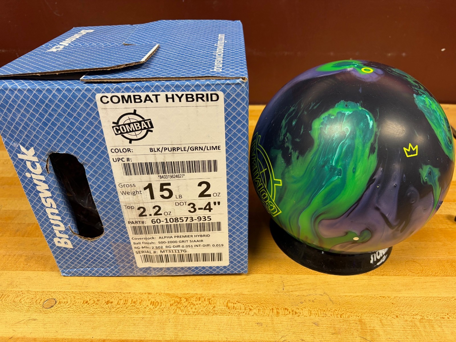 Brunswick Combat Hybrid Bowling Ball 15lb 2oz, 2.2oz top weight, 3-4" pin
