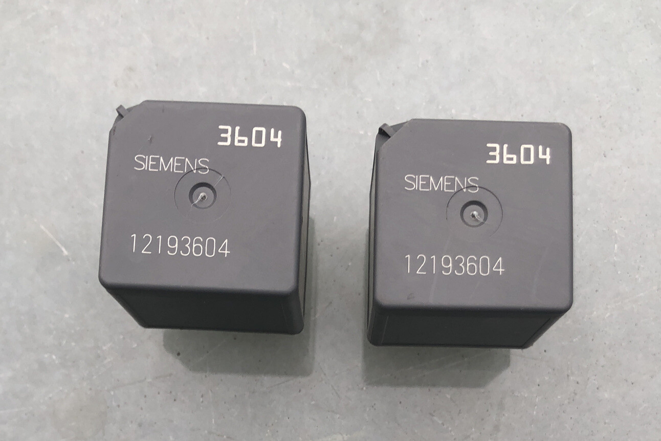 (Lot of 2) TYCO 4 Pin Relay 12193604 / 3604 OEM GM tested with 60 day warranty