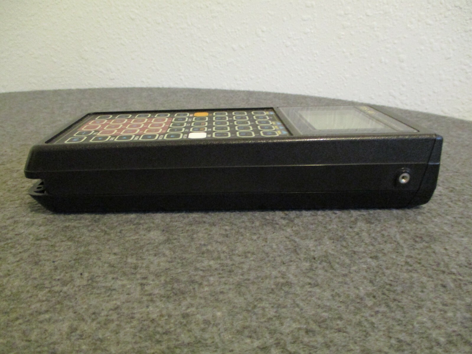 VINTAGE TDS-500 SURVEYING FIELD COMPUTER TRIPOD DATA SYSTEMS-POWERS UP/UNTESTED