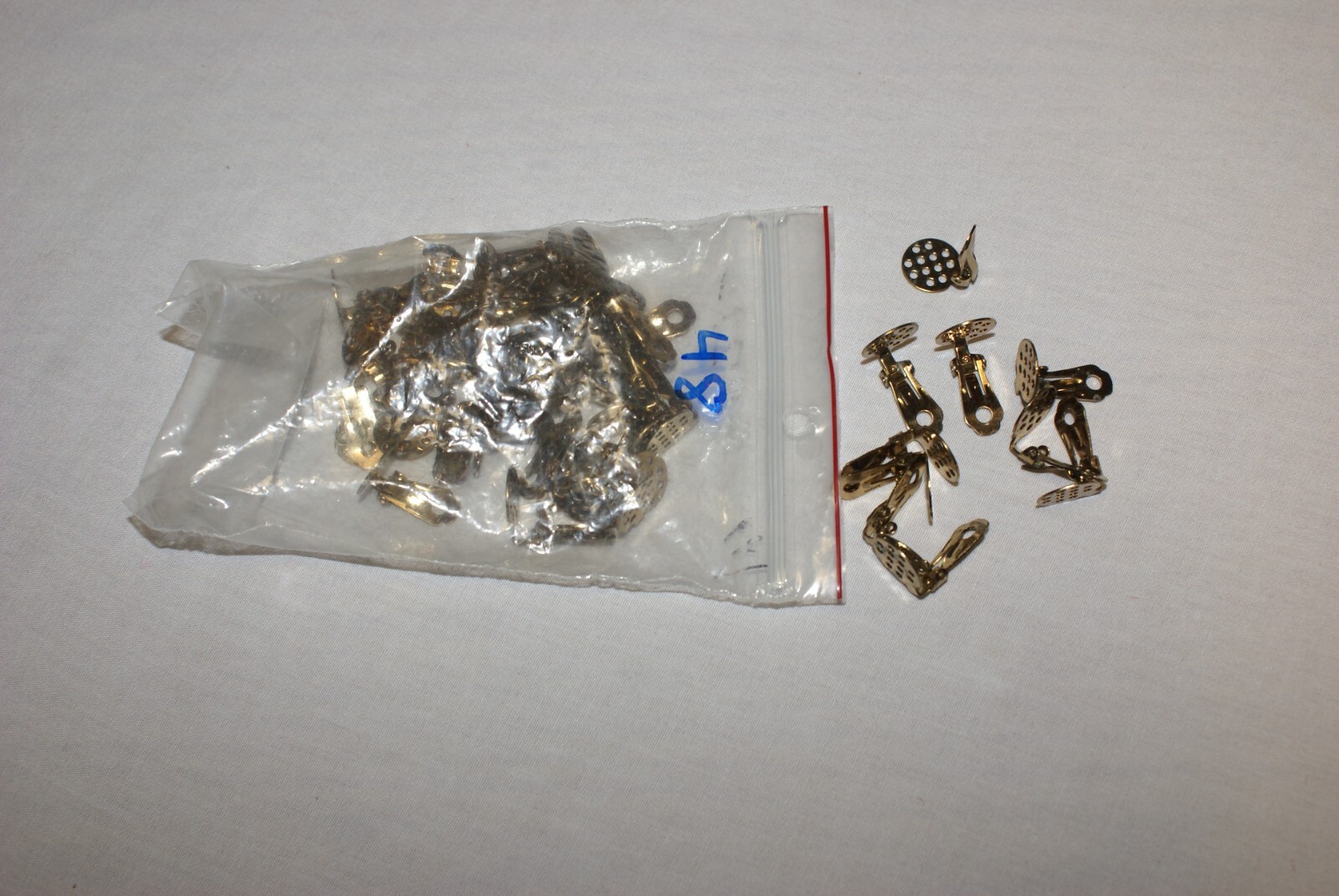 48 DIY Antique Gold Tone Clip On  w/ Pad Earring Findings Lever Back Craft