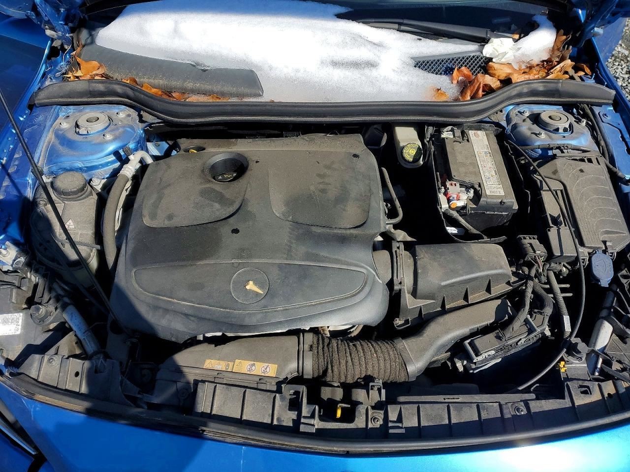 GLA250 2015 Glove Box 4972665