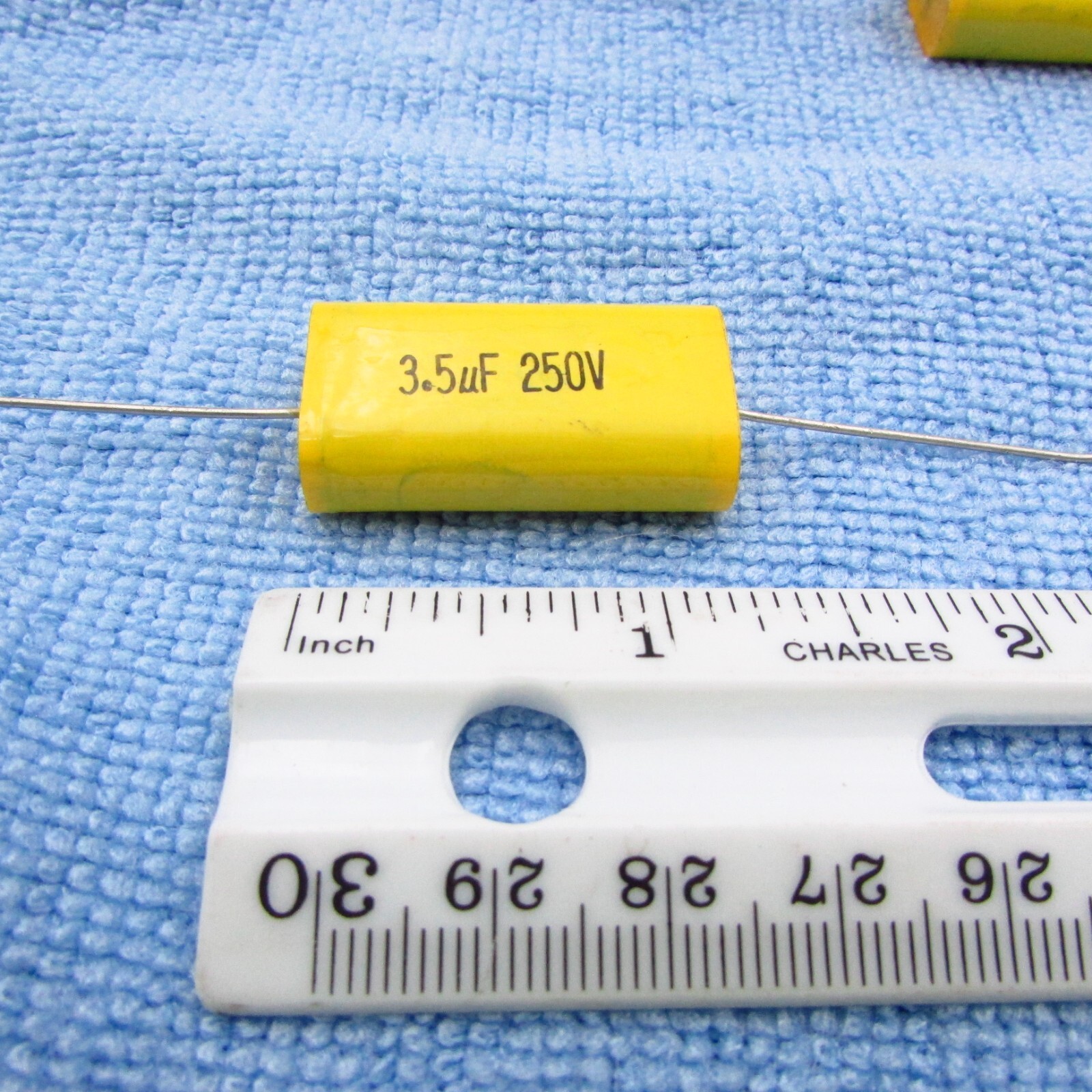 Qty (2) 3.5uF 250V Electrolytic Polyester Film Speaker Crossover Axial Capacitor