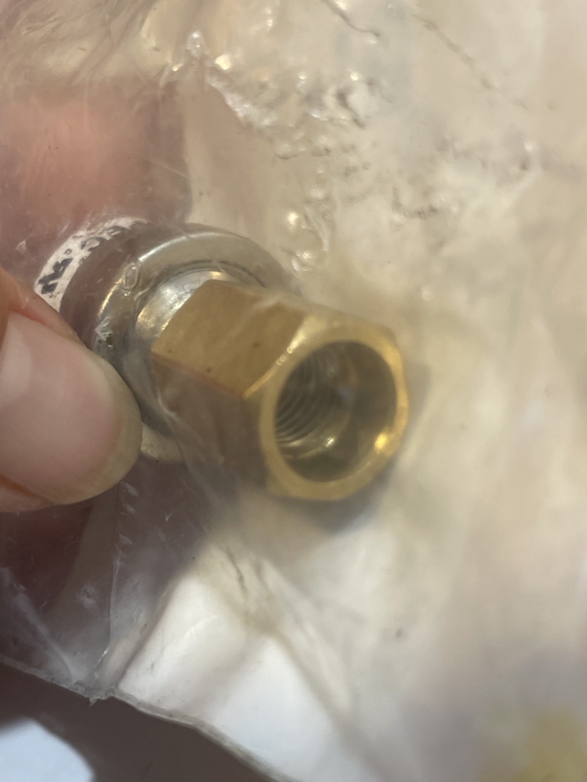 MACDON Part # 112081 SWITCH-AC Pressure (N4)