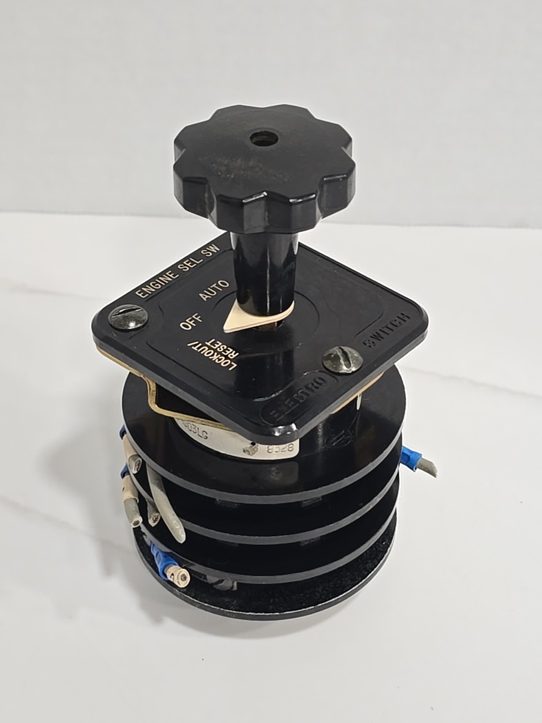 🔥 Electroswitch Series 24 Engine SEL SW Rotary Switch 24903LG Used