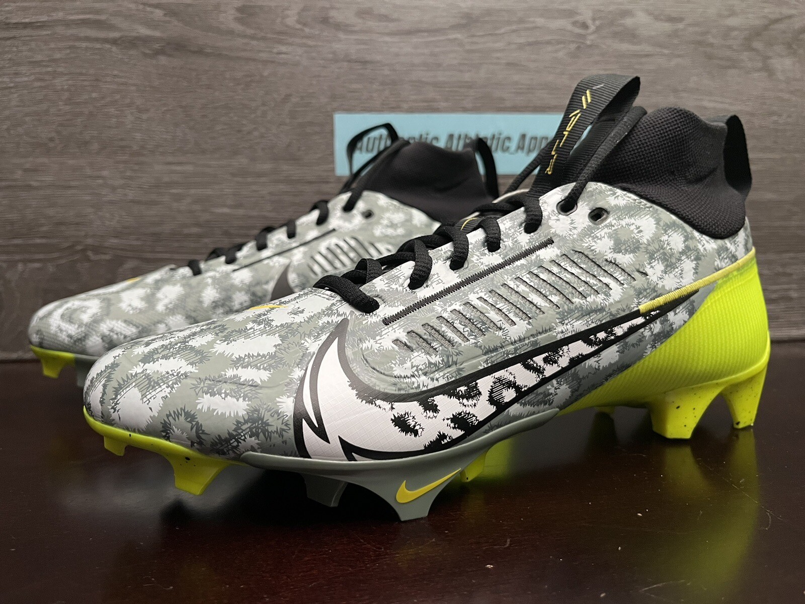 Nike Vapor Edge Pro 360 2 Gray Volt Football Cleats Men's Size 9 FB8443-703 NEW