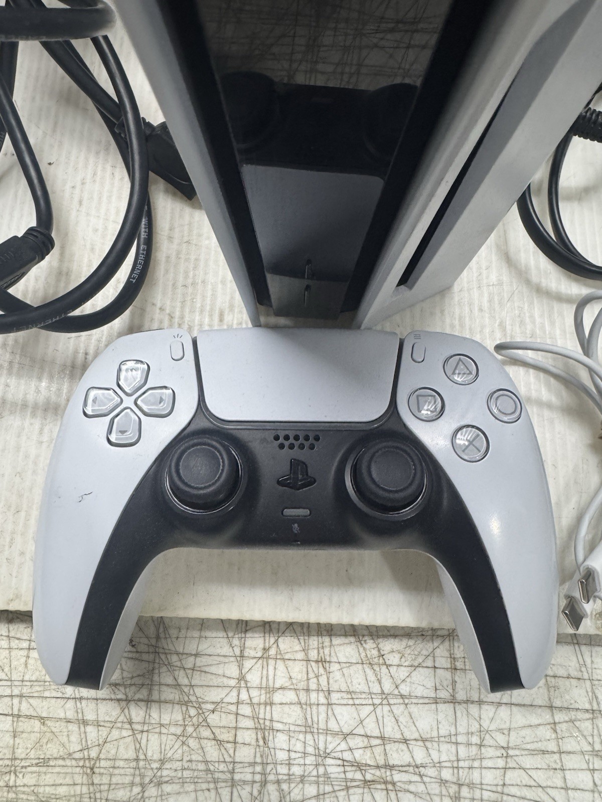 Sony PlayStation 5 Blu-Ray Edition Console Blu-Ray Compatible with Controller