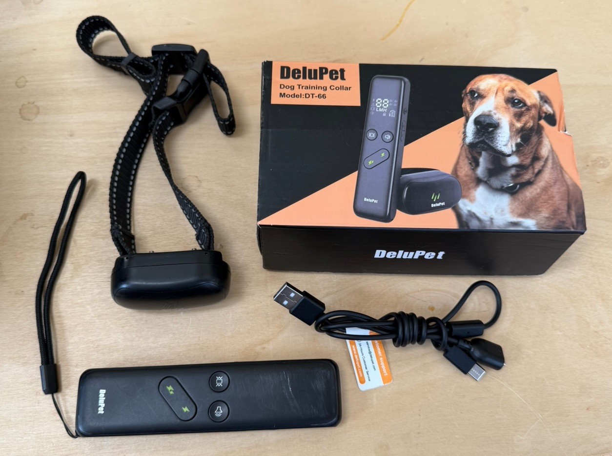 Delupet DT-66 Electric Dog Training Collar with Remote EXCELLENT!!