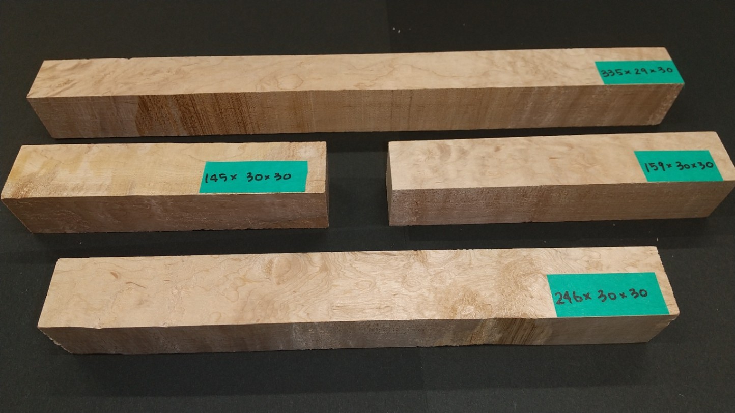 Figured Maple Wood No.5, L135–335mm × D30mm × W30mm (4 pcs)