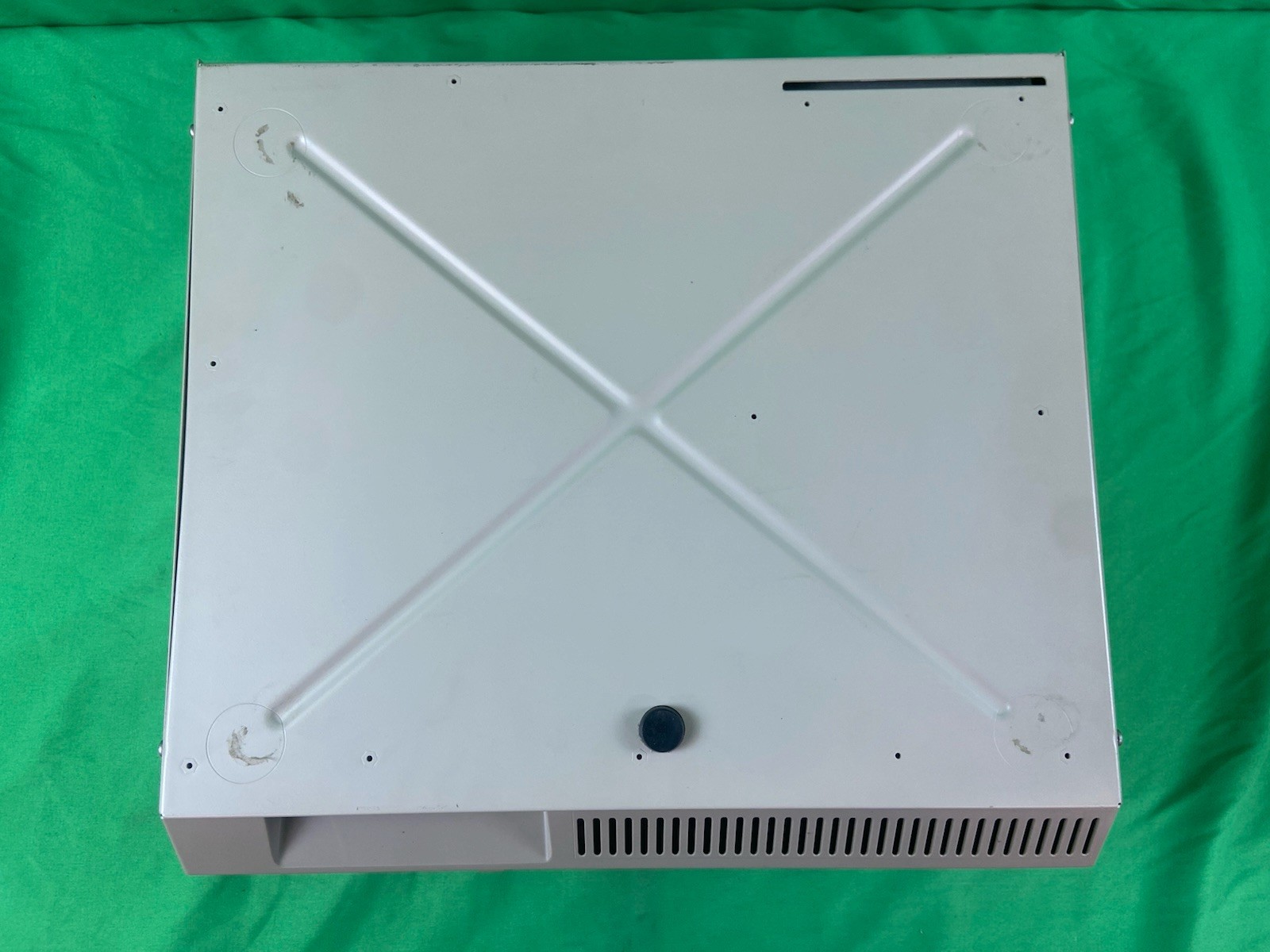 Commodore Amiga A2000 A2000HD/1 - Powers On/No Hard Drive- Great Condition!