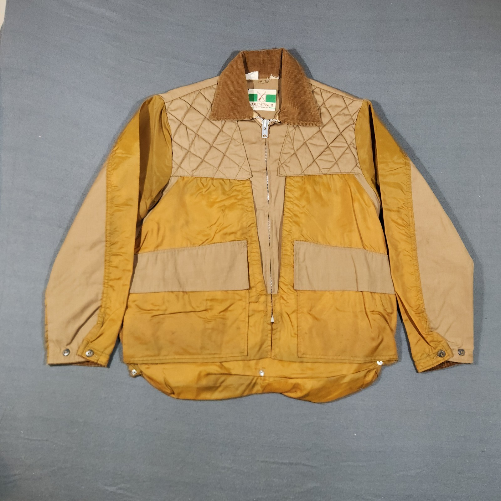Vintage Game Winner Hunting Jacket Mens Medium Brown Corduroy Collar Hunting