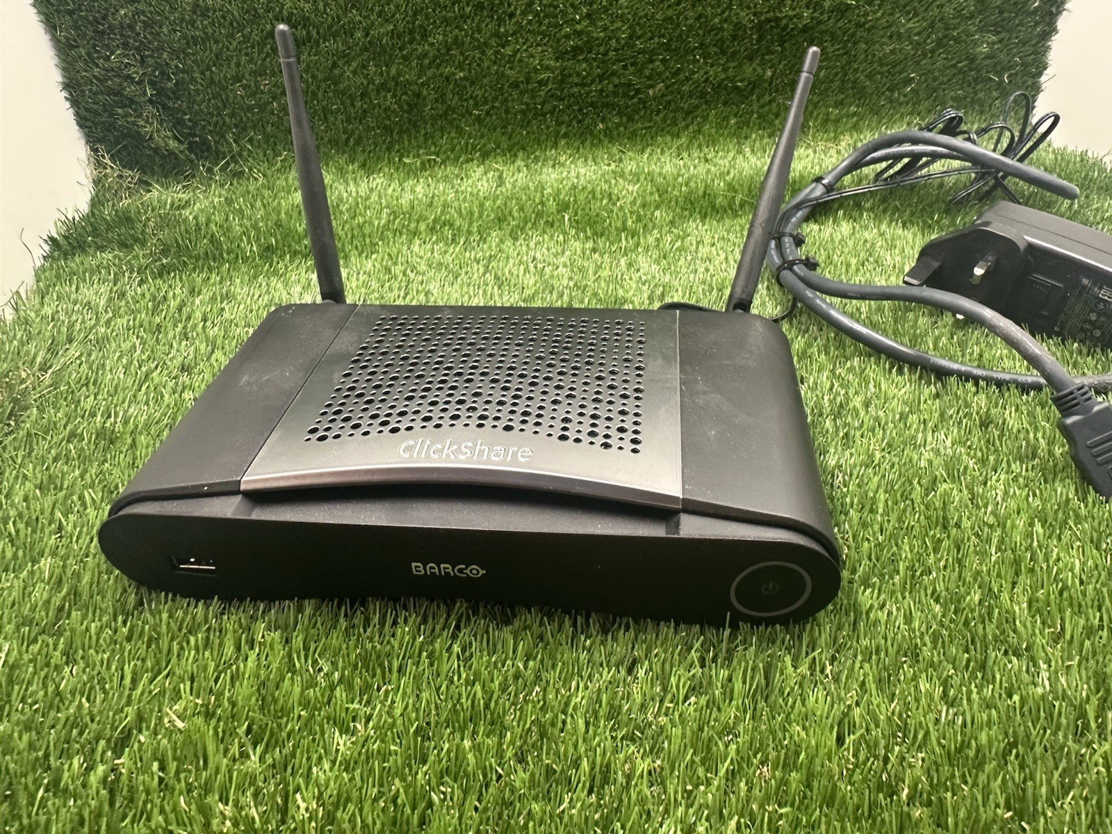 Barco ClickShare CS-200 Wireless Presentation System + PSU #290