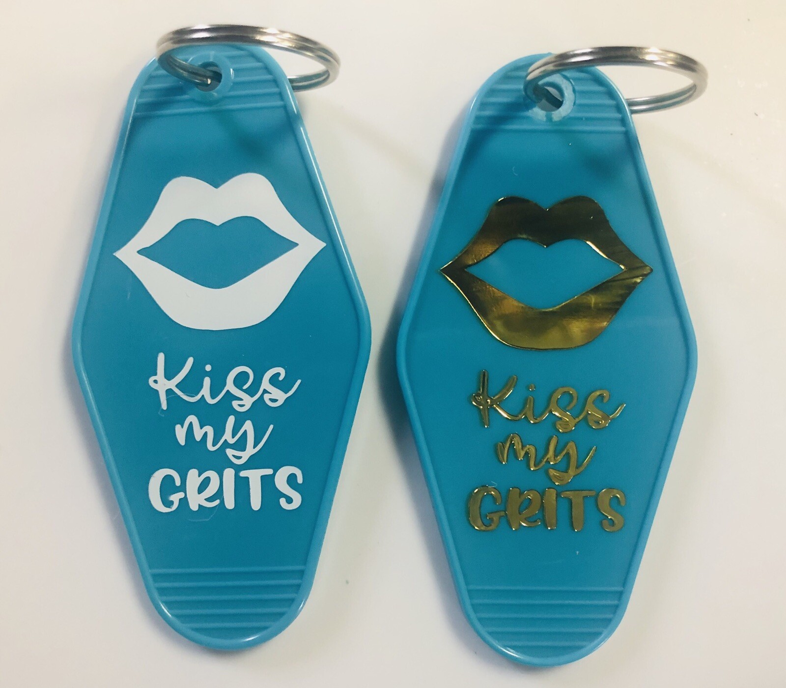 Kiss My Grits "One Day At A Time" keytag