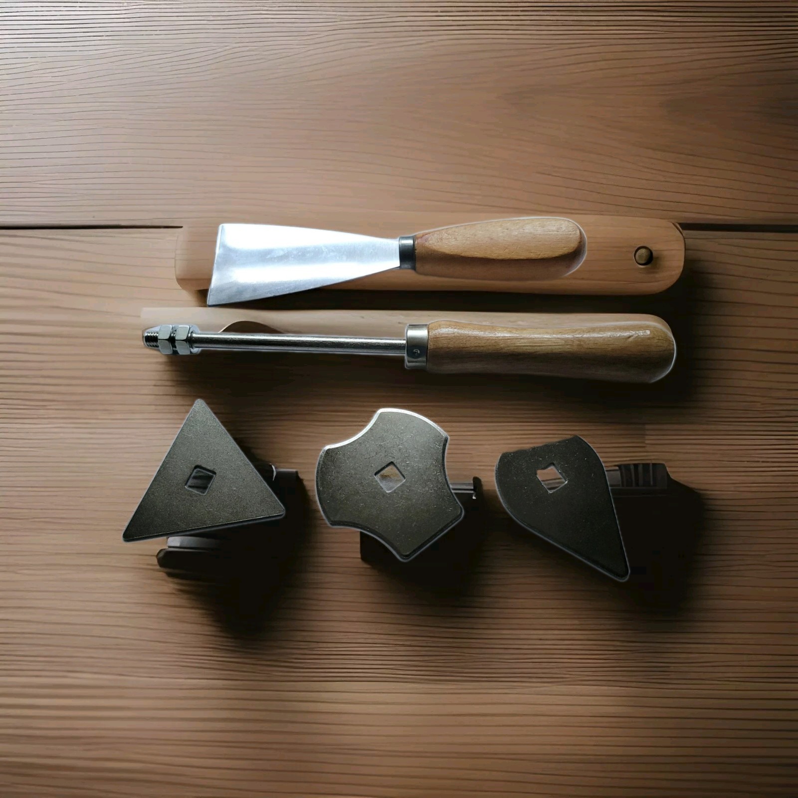 Chicago Electric Accessories .wooden handle for mounting scrapers/putty Knife .