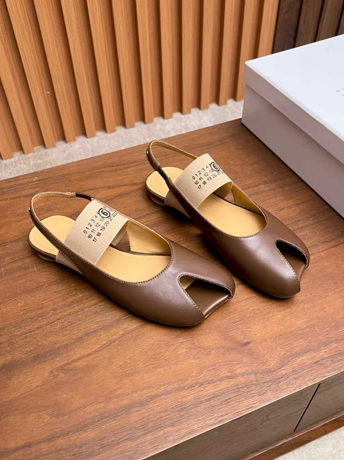 Maison Margiela Casual & Relaxed-Fit Ballet Flats — Size 38, Elasticated Heel