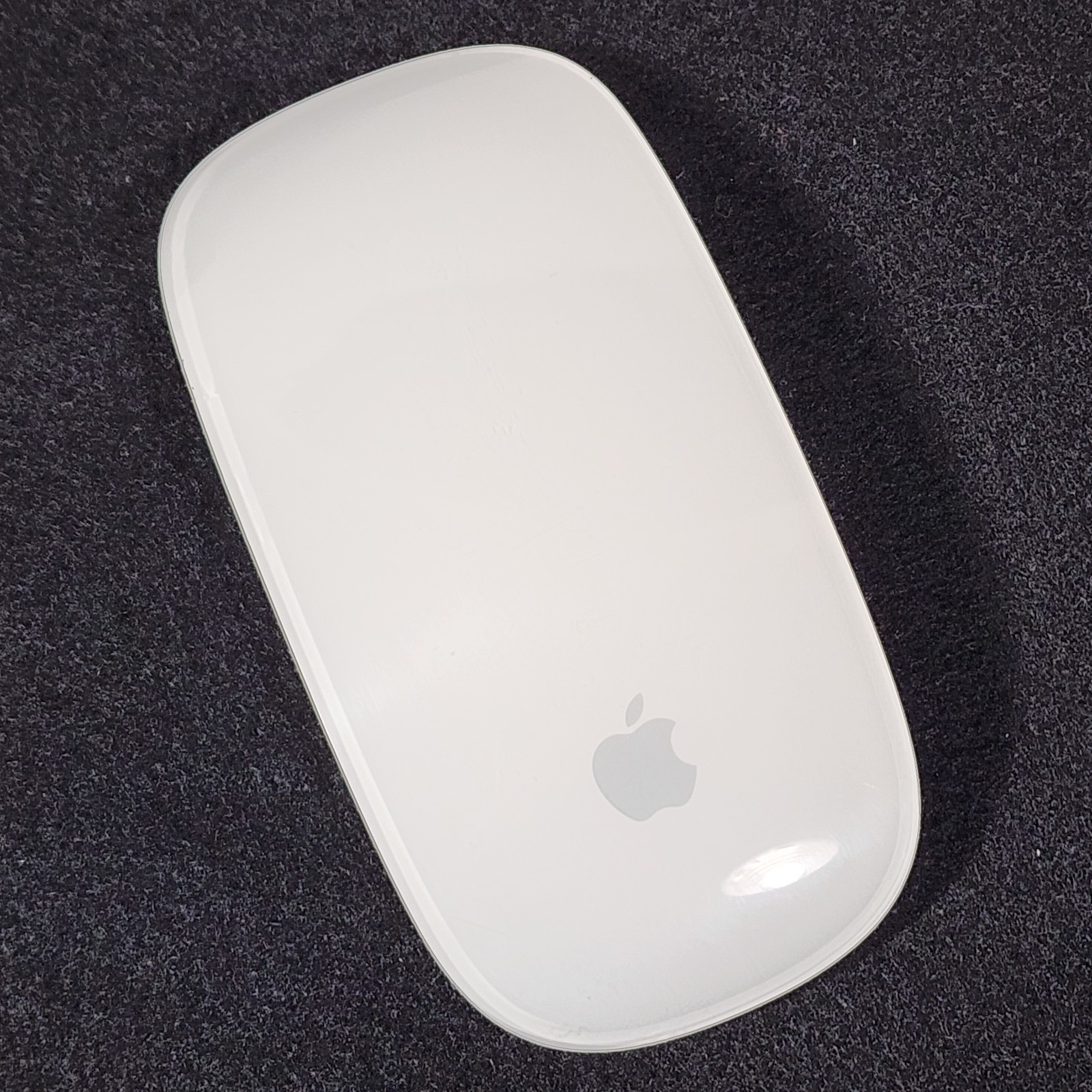 Apple Magic Mouse  A1296 Wireless Bluetooth White