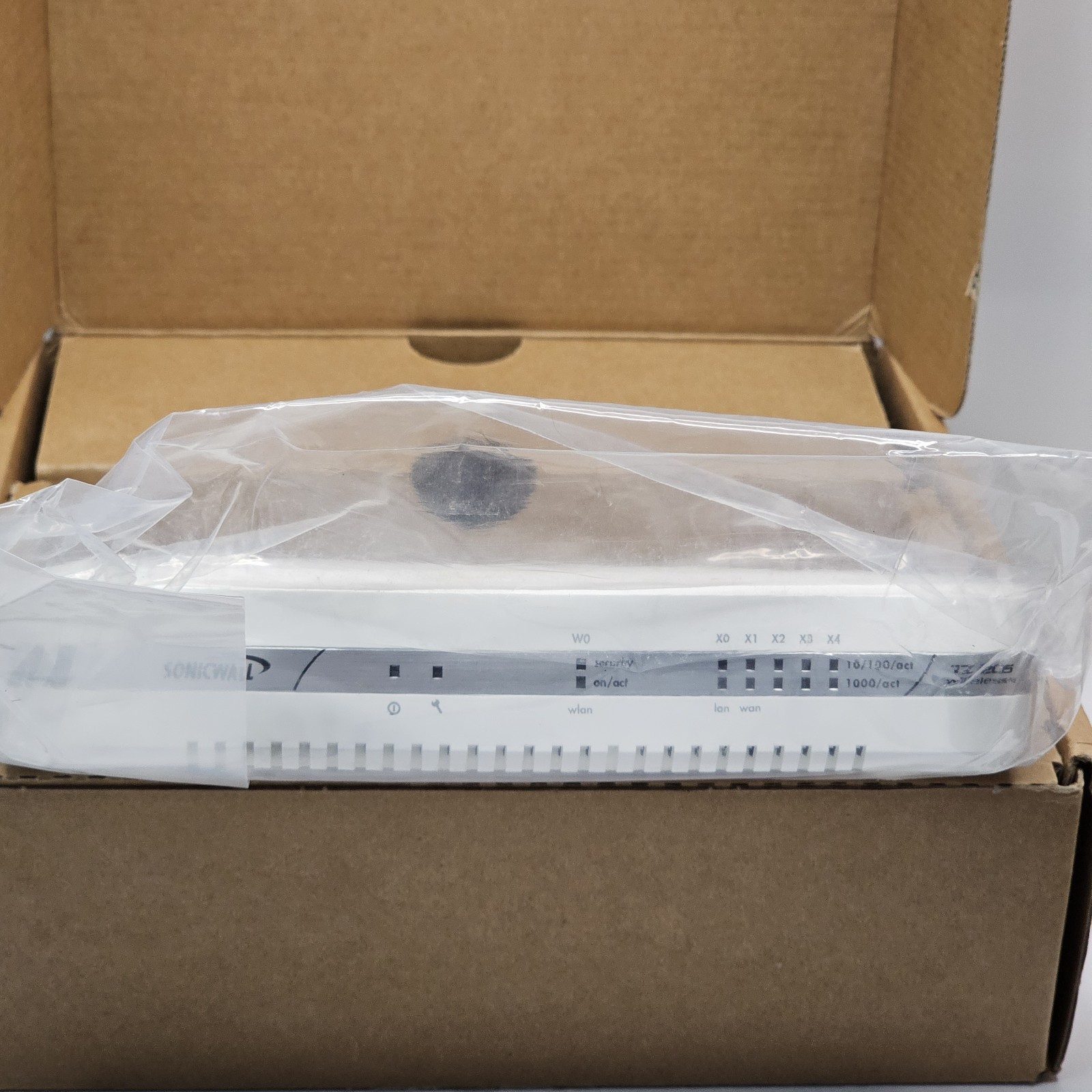 SonicWall TZ 205 Wireless-N Network Security 01-SSC-6947