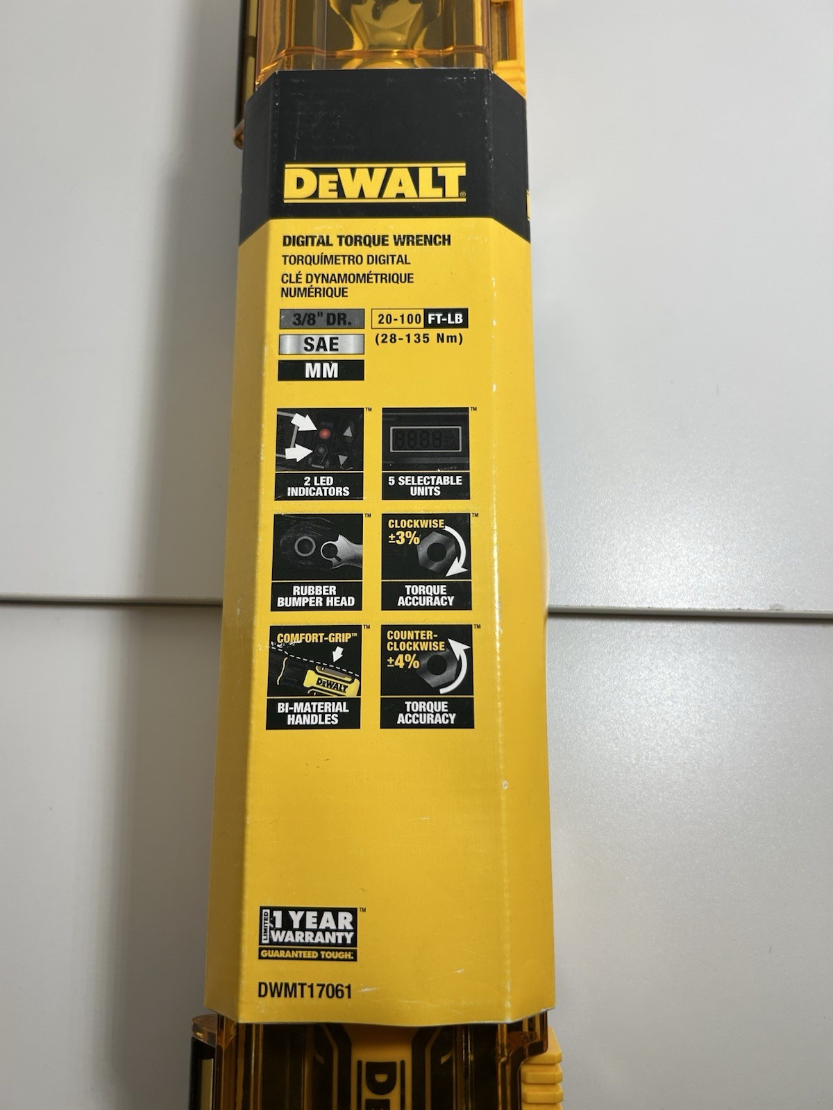 DEWALT 3/8" Digital Torque Wrench with Case - NEW - DWMT17061