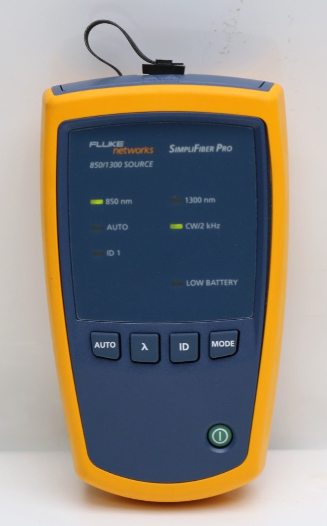 Fluke Networks SimpliFiber Pro 850/1300 Source - New - READ!