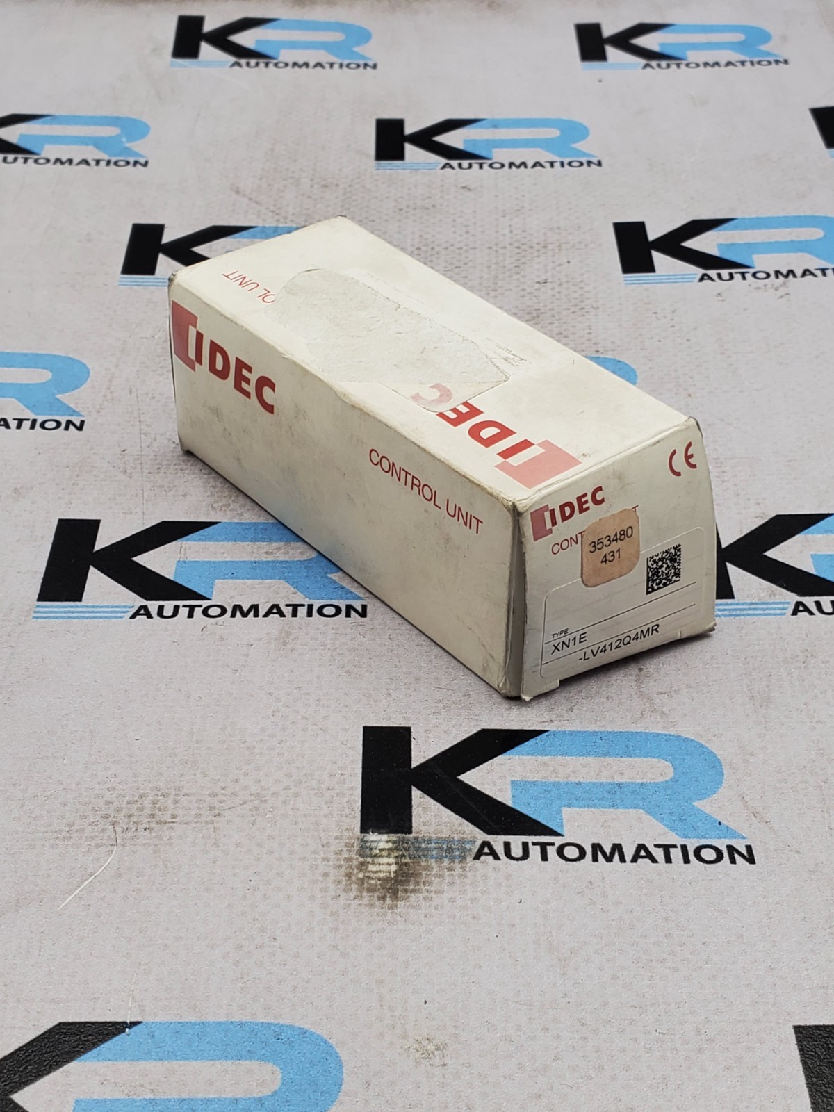 IDEC XN1E-LV412Q4MR 30mm Emergency Stop Light