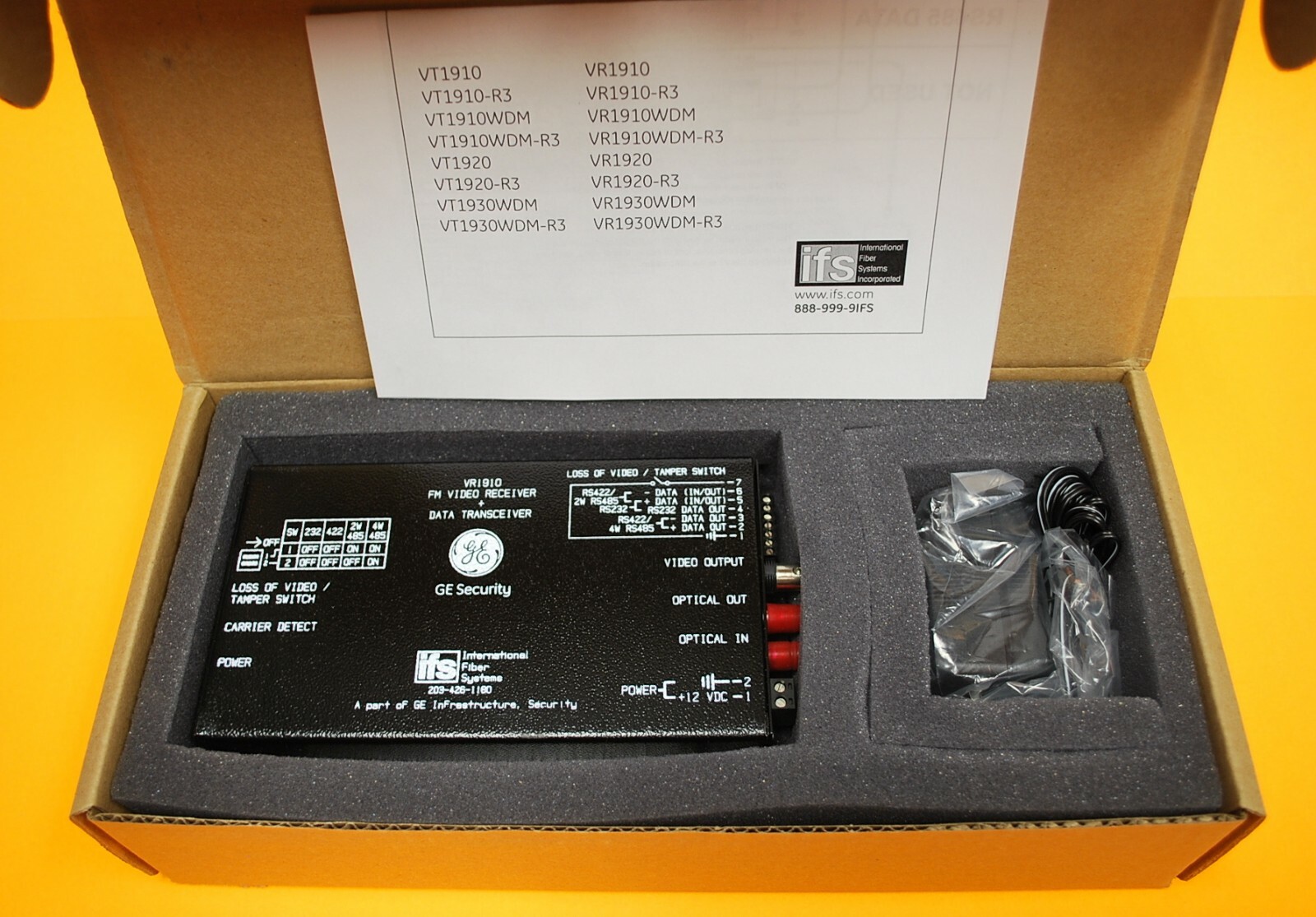 Interlogix VR1910 FM Receiver