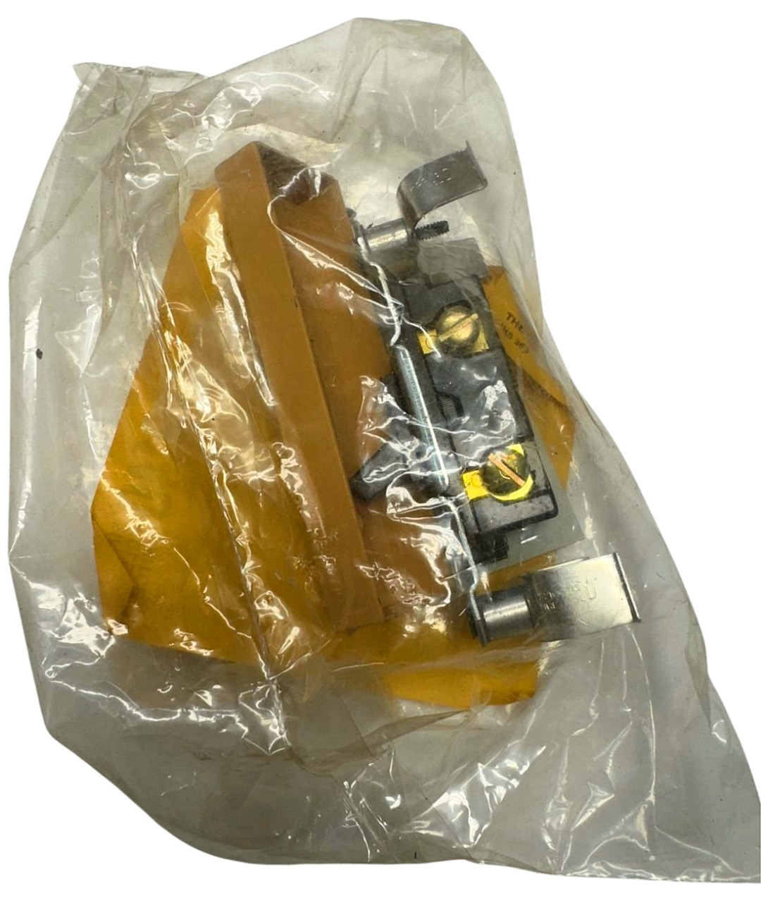 Wiremold 2140 Single Pole Switch, 15A, 120V **Free Shipping**