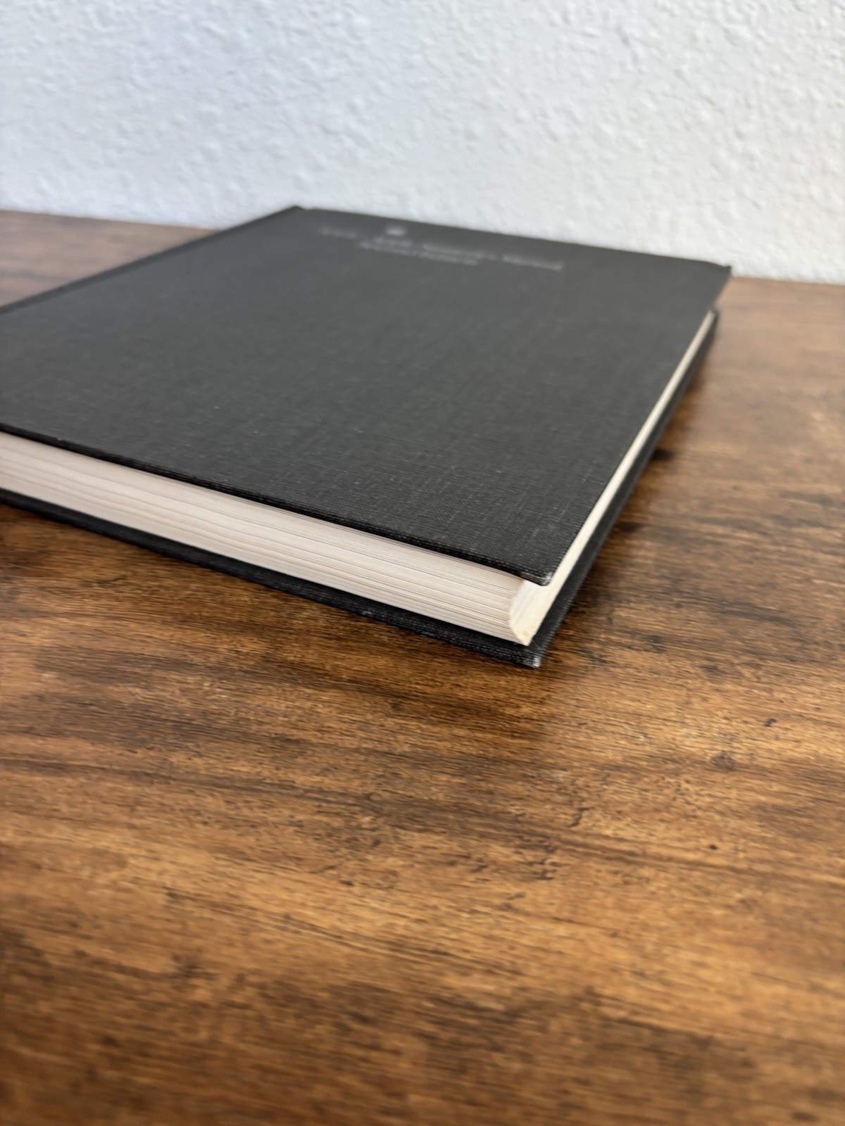 Apple Numerics Manual Second Edition 1988 Vintage Apple Computer Hardcover.