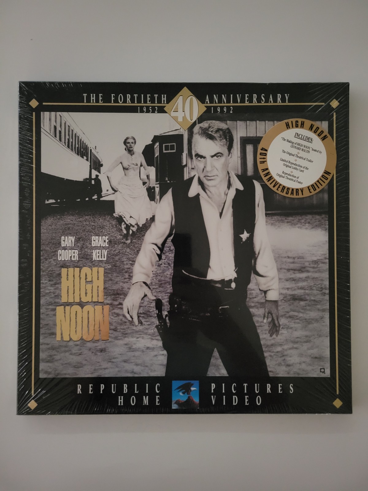 High Noon Laserdisc 40th Anniversary Box Set LV25532 Laser Videodisc New Sealed