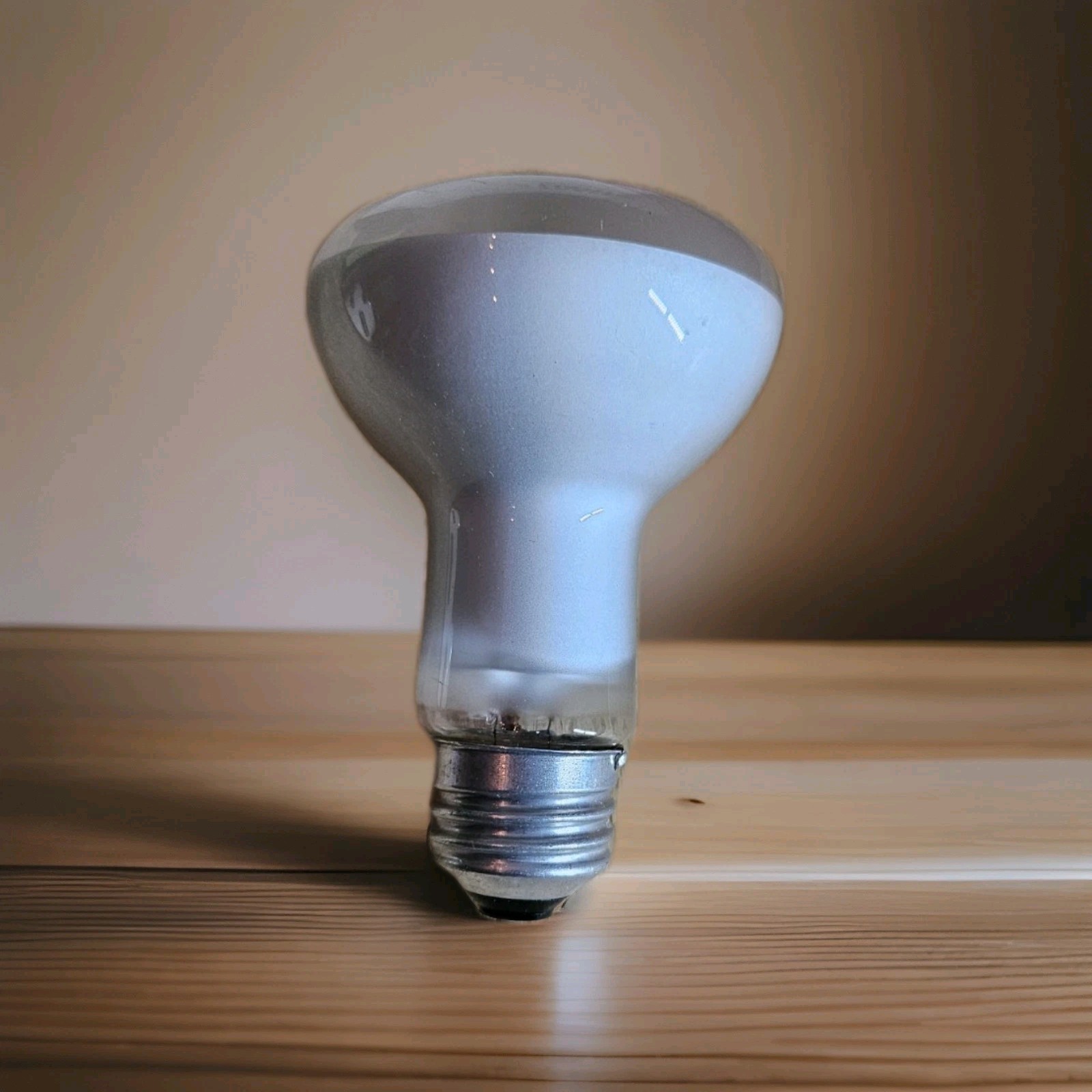 Feit Electric Track Lighting Bulbs 45W 6-pack (6 Watt LED Equivalent)
