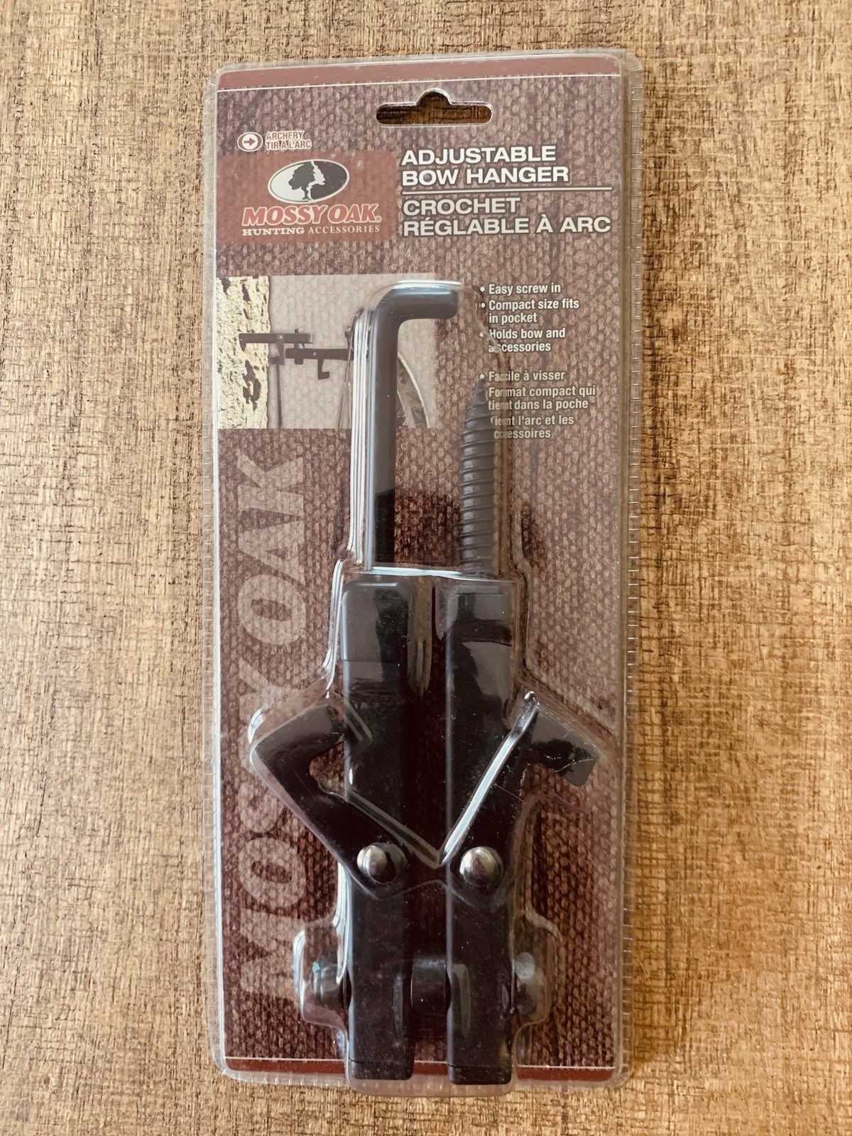 Mossy Oak Adjustable Bow & Accessories Hanger Compact Swivels New in Clam Shell