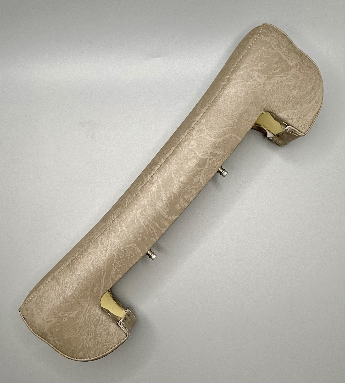 ⭕️ MIDMARK RITTER EVOLUTION 75 119 EXAM TABLE LEG REST CUSHION PAD BEIGE OEM