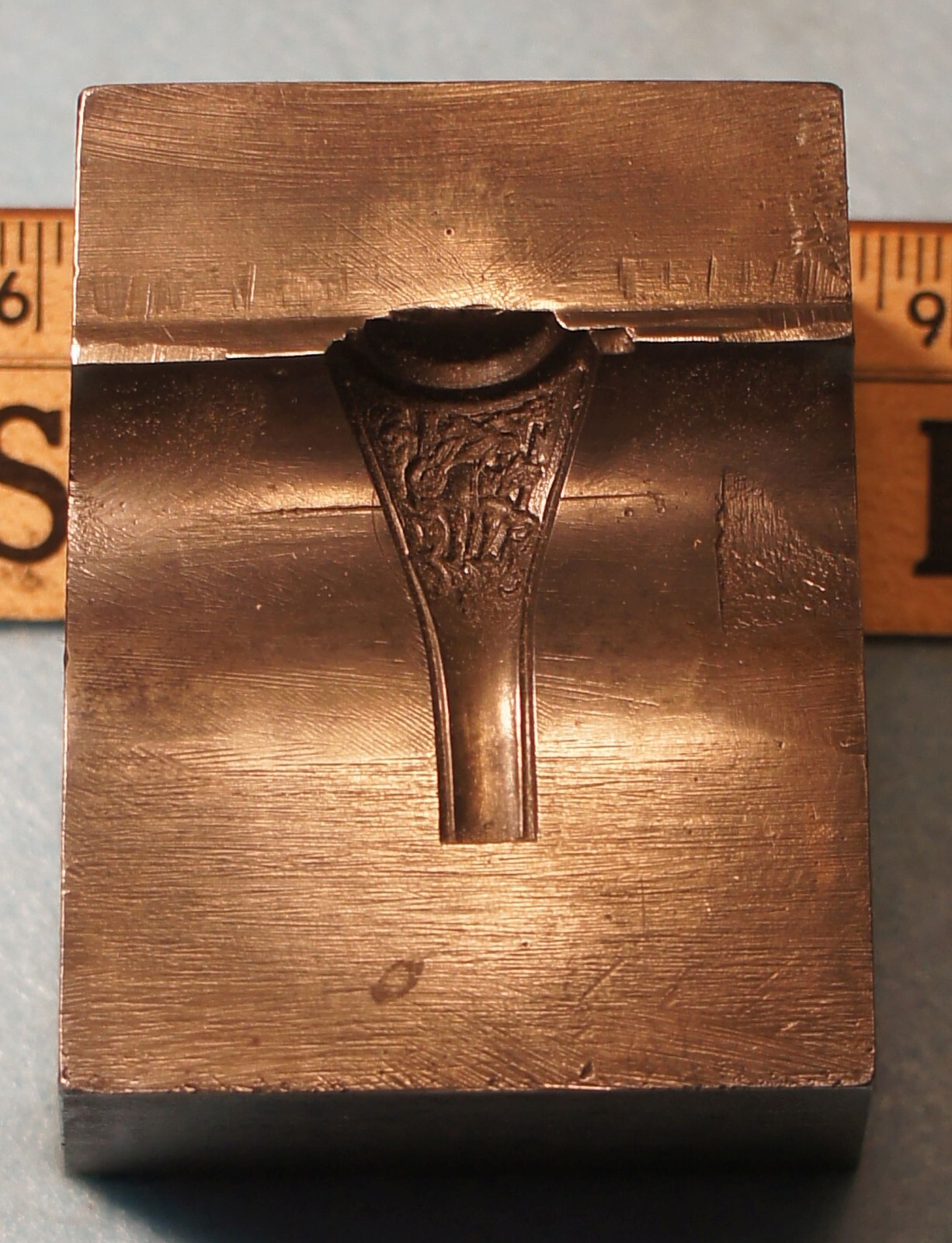 1945 WWII CONSOLIDATED VULTEE AIRMAN AIRLINE Ring STEEL STAMPING DIE Robbins Y56