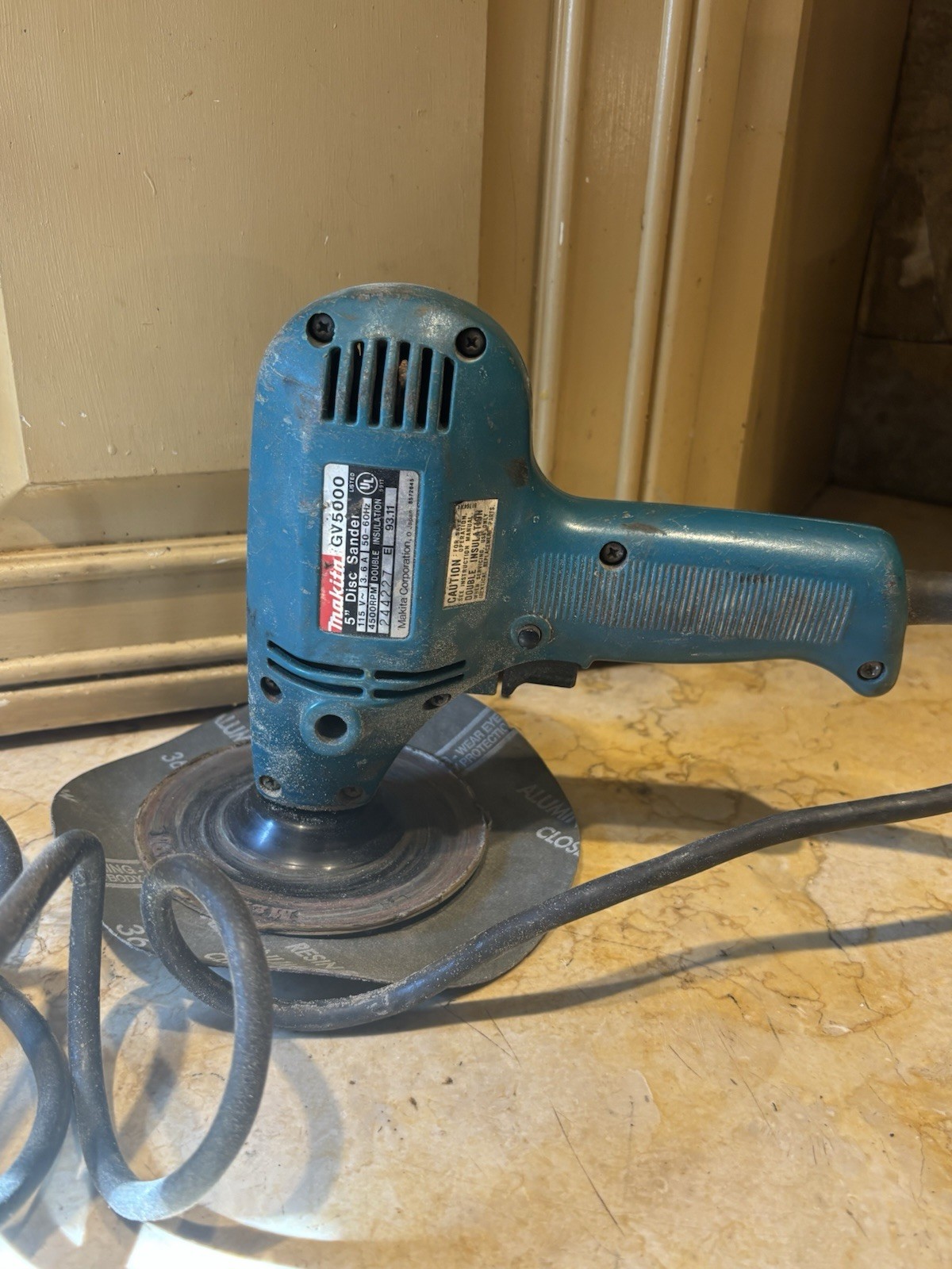 Makita GV5000 5" 125 mm Disc Sander 115V 4500 Rpm Made In Japan Grinder TESTED