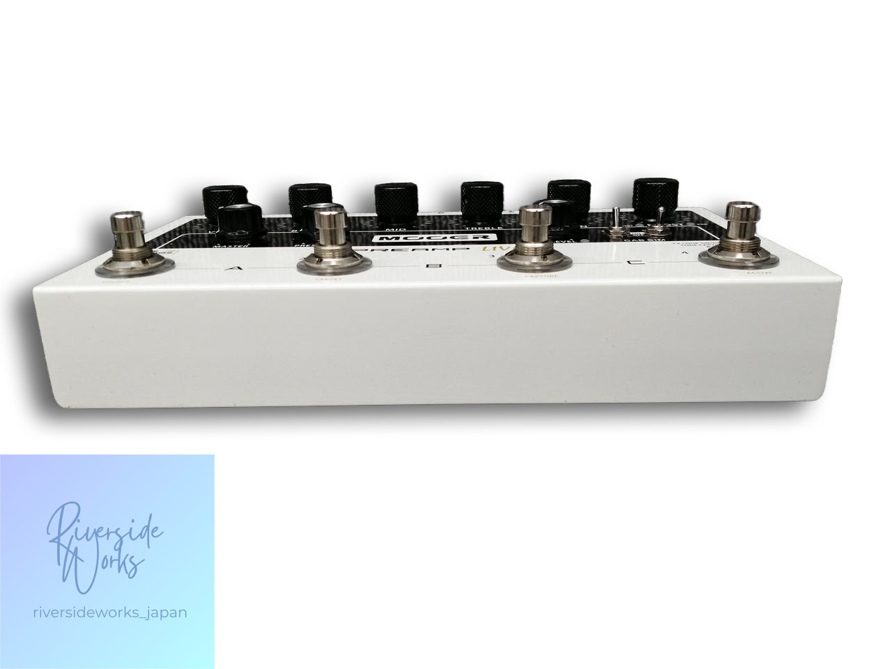 MOOER PREAMP LIVE Guitar Preamp Effects Pedal - Compact Design JP