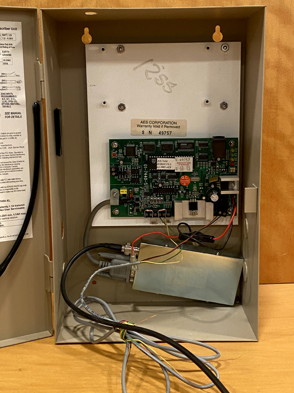 AES 7450 IntelliNet Burglary Subscriber Supervised Communicator