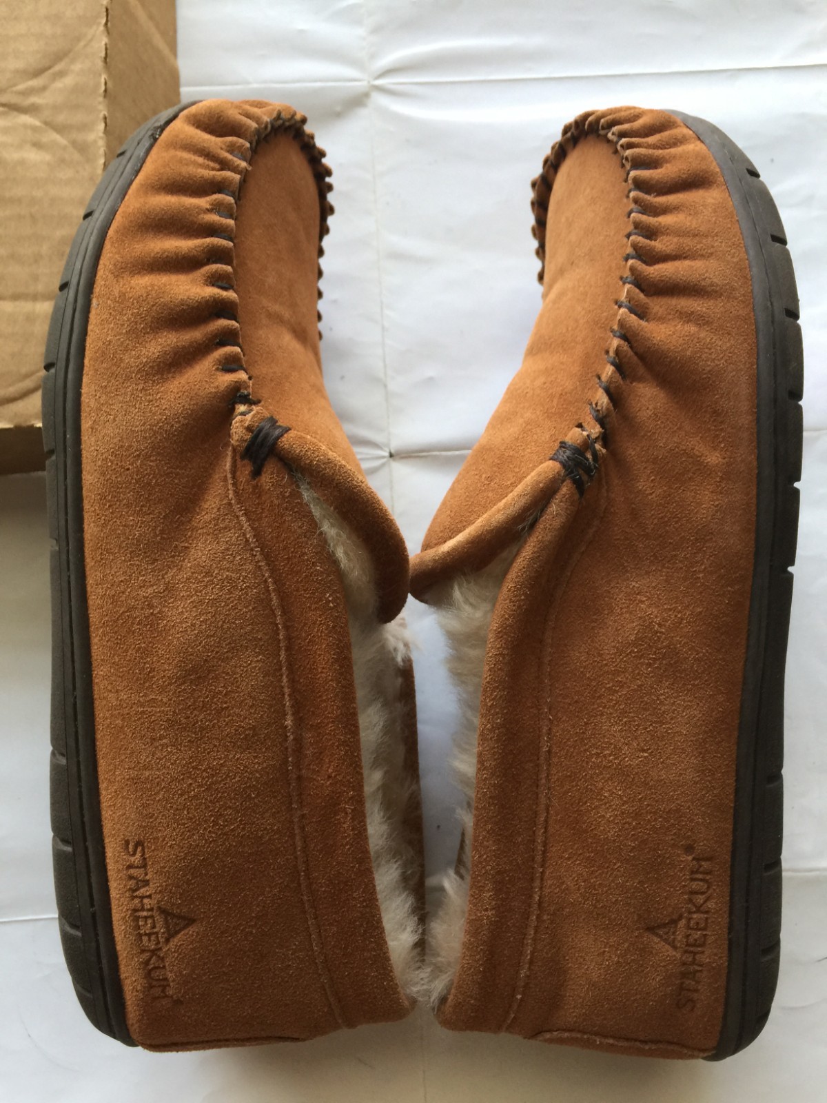 Staheekum Men's Plush Shearling Lined Slipper, Trapper Wheat, 9M