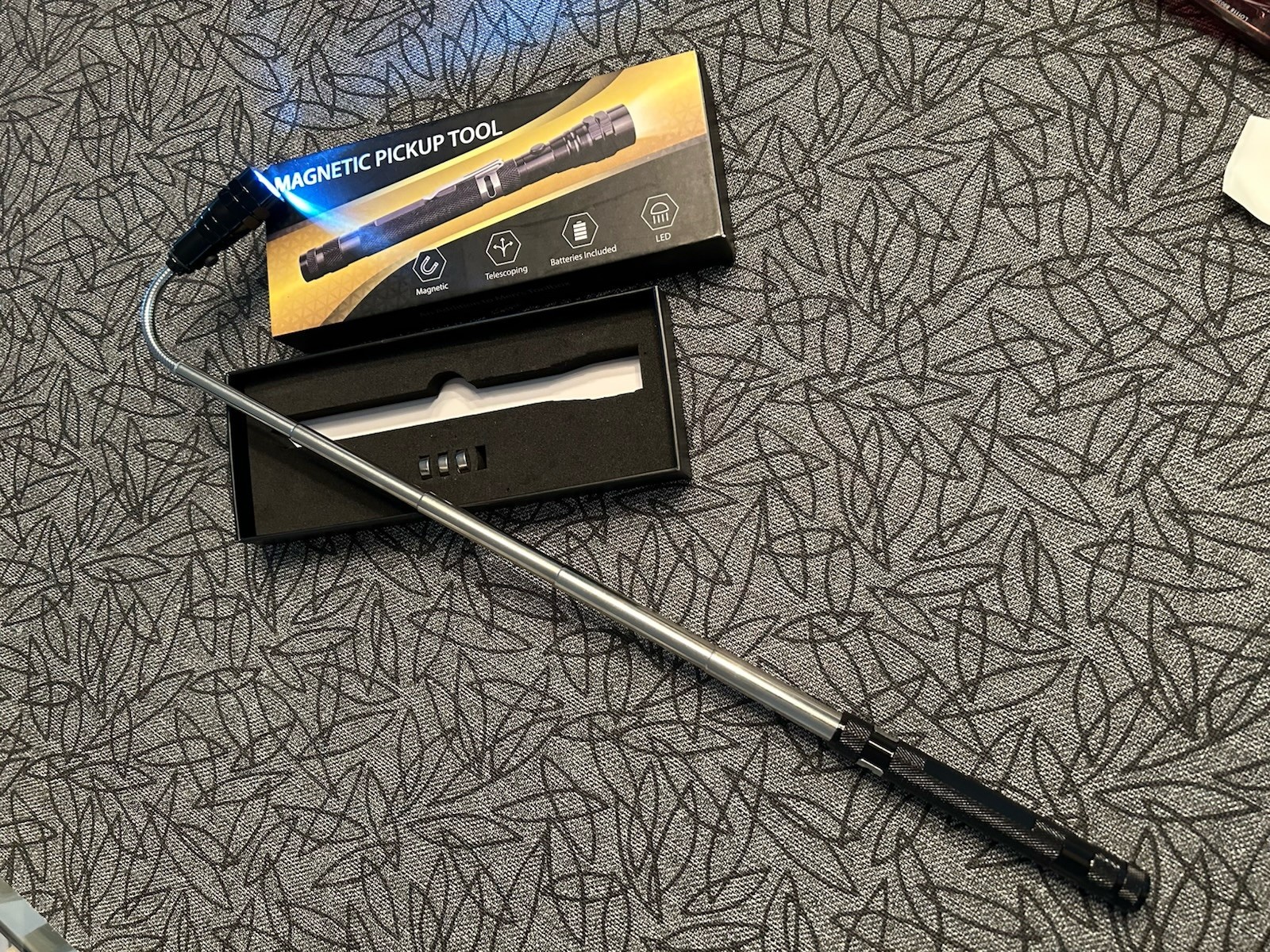 Magnetic Pickup Tool with LED Light, Telescoping Retrieval Black Manpure