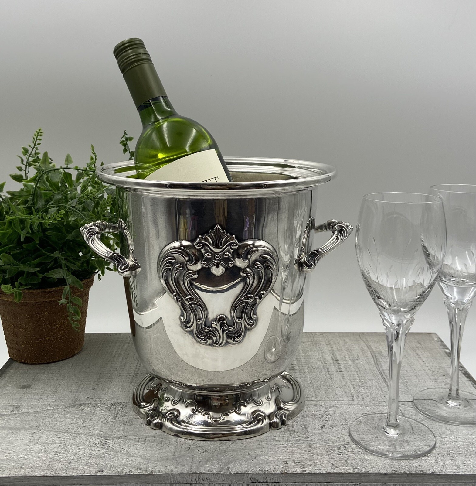 Vtg Gorham CHANTILLY Silverplate Ice Bucket WINE CHILLER  Handles 8” 1950’s