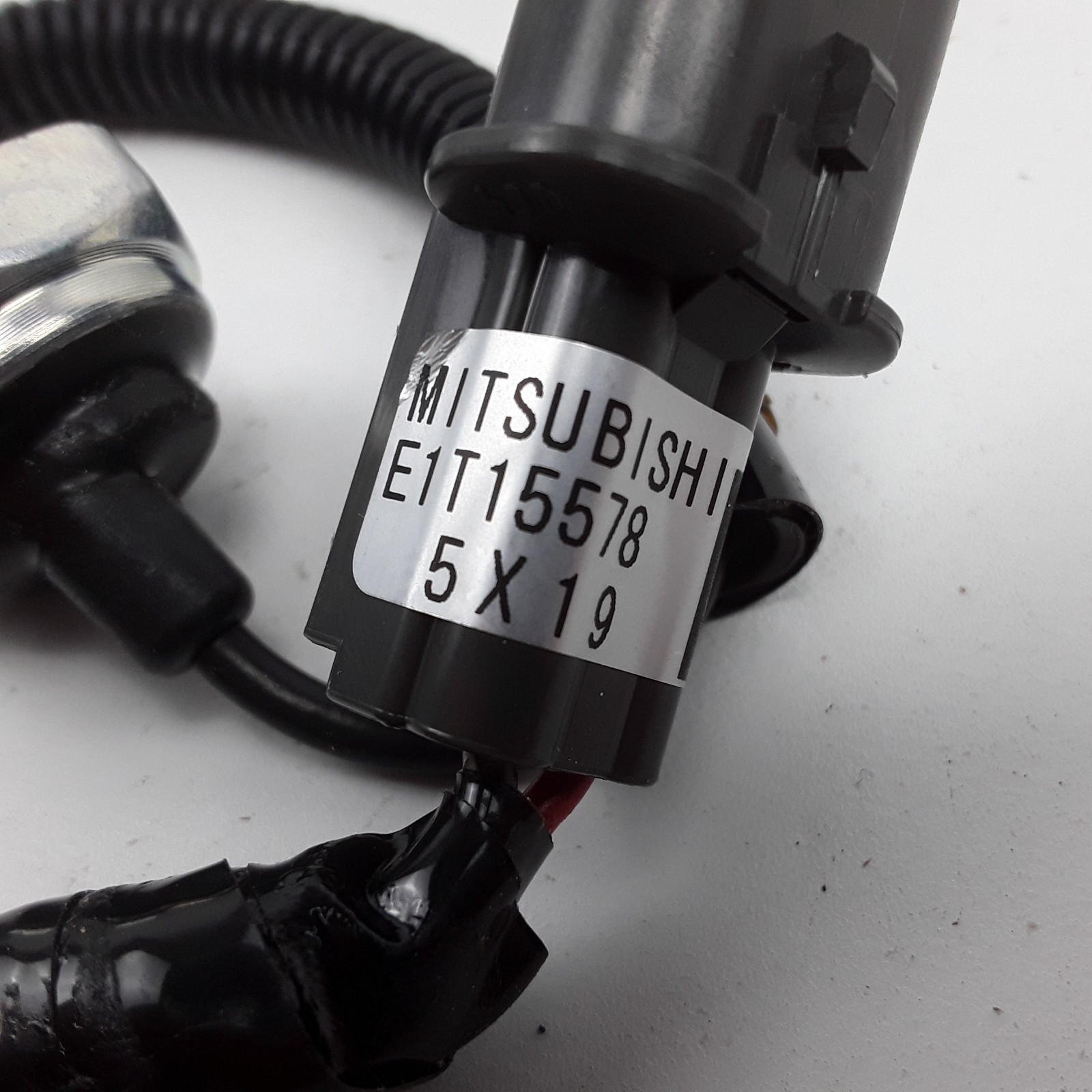 Knock Sensor Fits Mitsubishi Eclipse Chrysler PT Cruiser Dodge Stratus 2000-2005