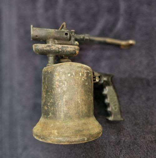 VINTAGE ANTIQUE WALL PISTOGRIP BLOW TORCH WELDING DECORATION DOORSTOP **SWEET**