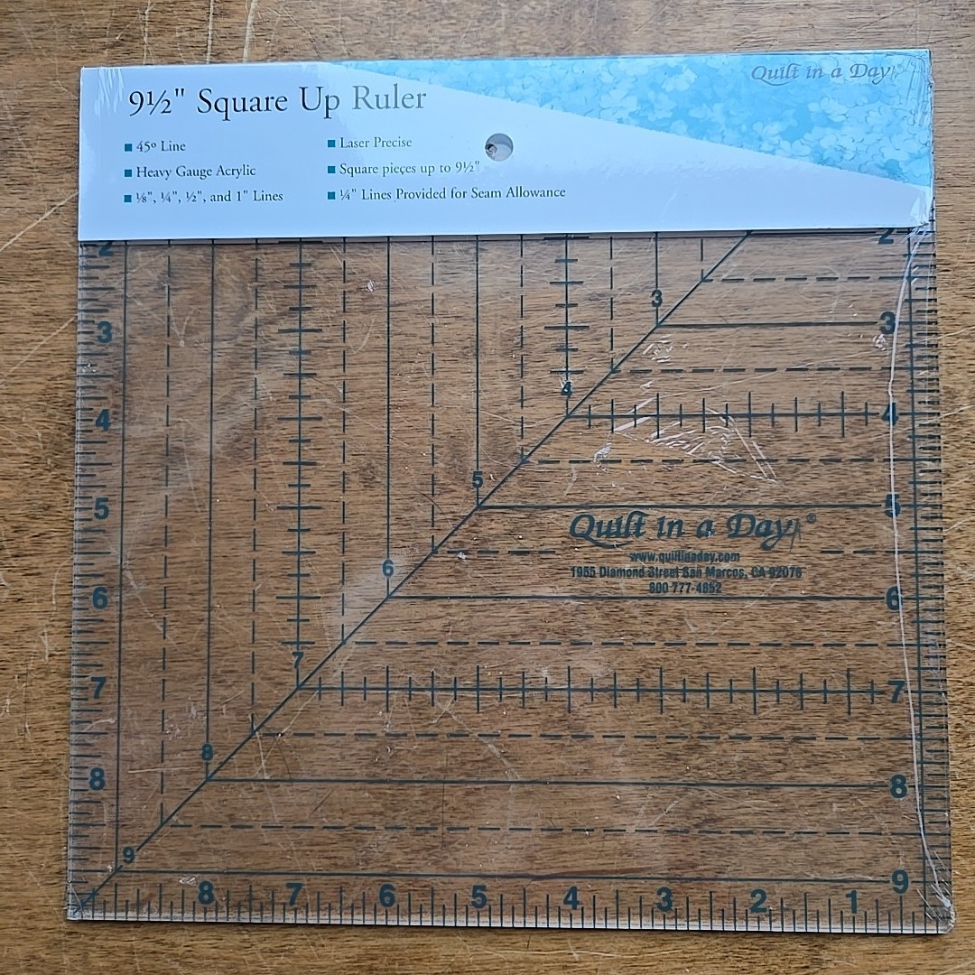 Quilt In A Day  9 1/2" x 9 1/2" Square Up Ruler New!