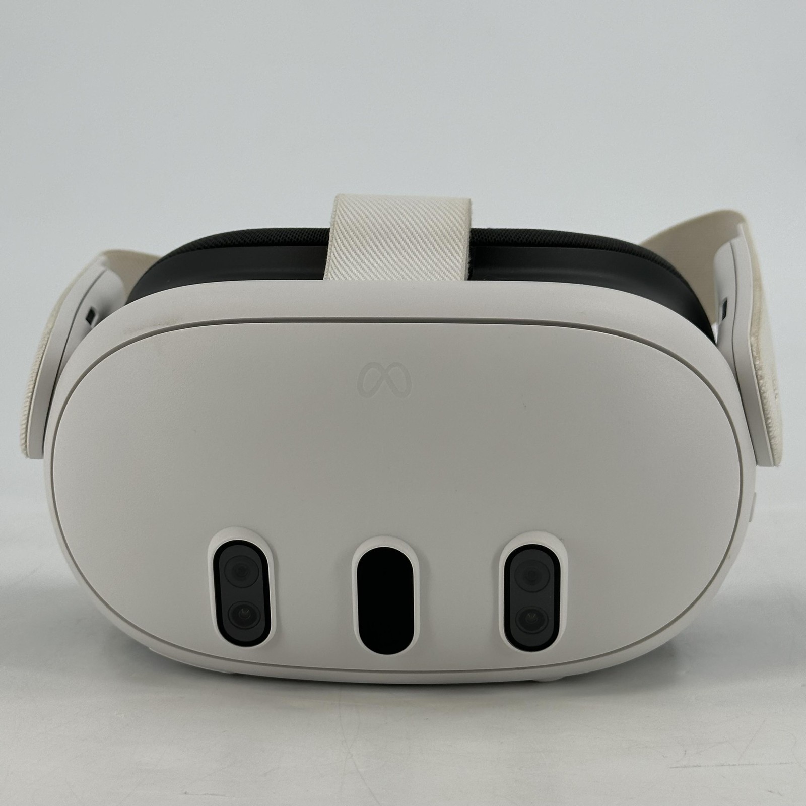 Meta Quest 3 VR Headset 512GB w/ Charger/Controllers/Regular Strap - Good