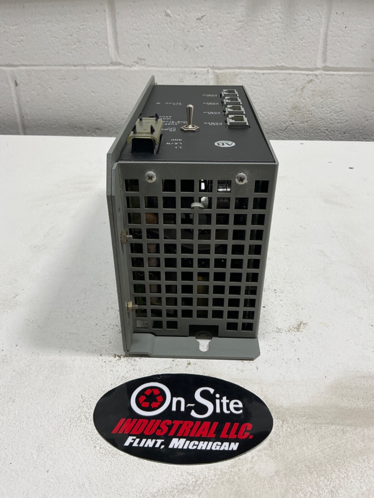 ALLEN-BRADLEY 1771-PS7 SERIES C POWER SUPPLY MODULE