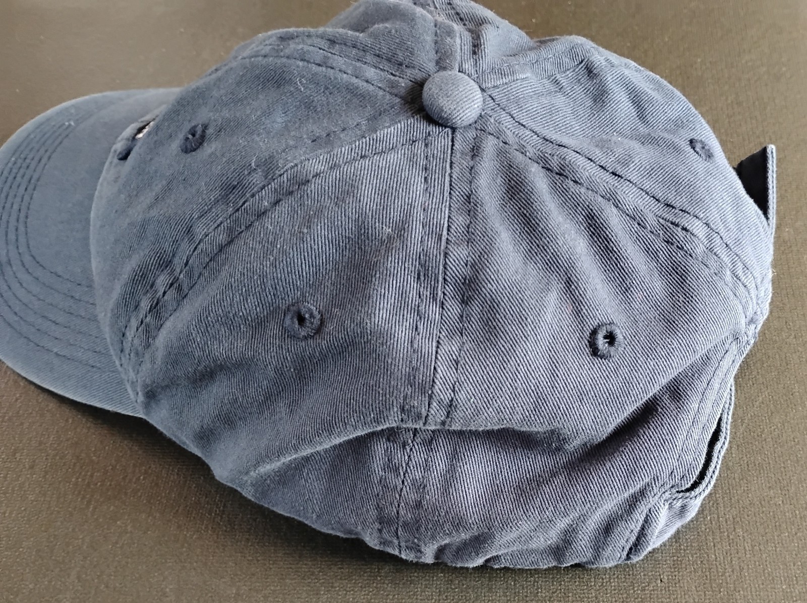 outdoor research hat