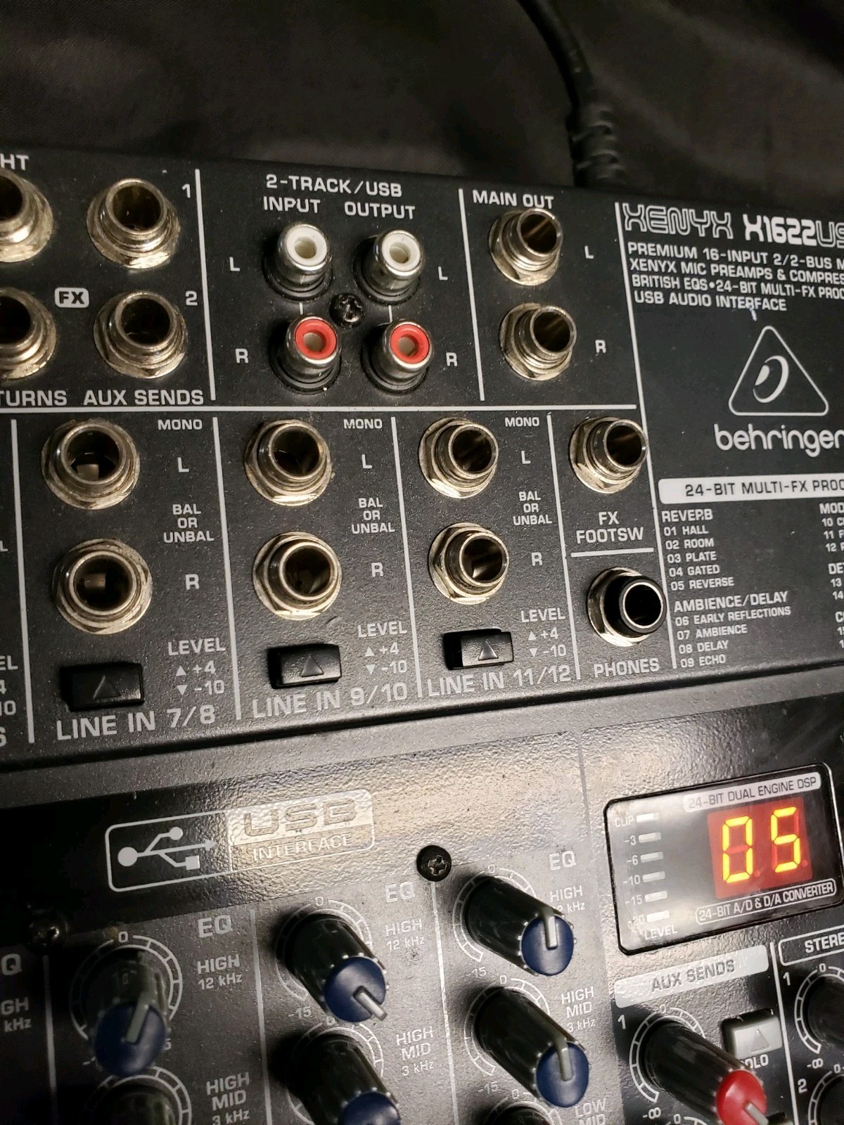 Read Tested Behringer Xenyx X1622USB Multi-FX Processor USB Audio Interface