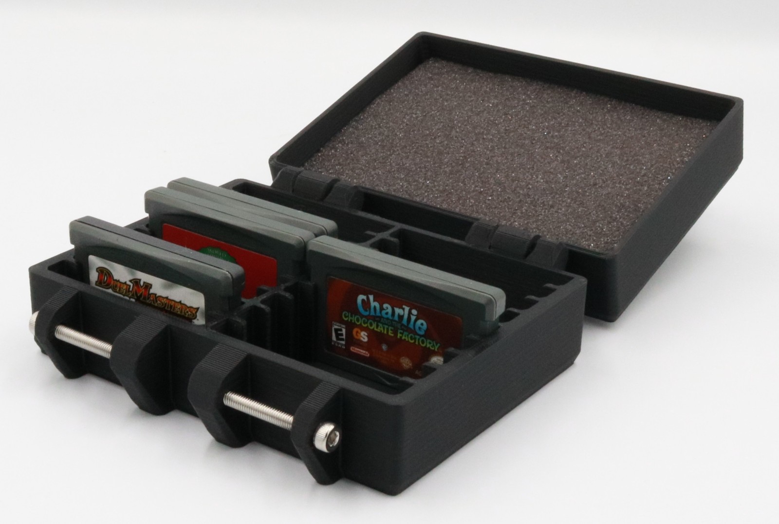Game Boy Advance Compatible Protective Carrying Case - Holds 18 Games