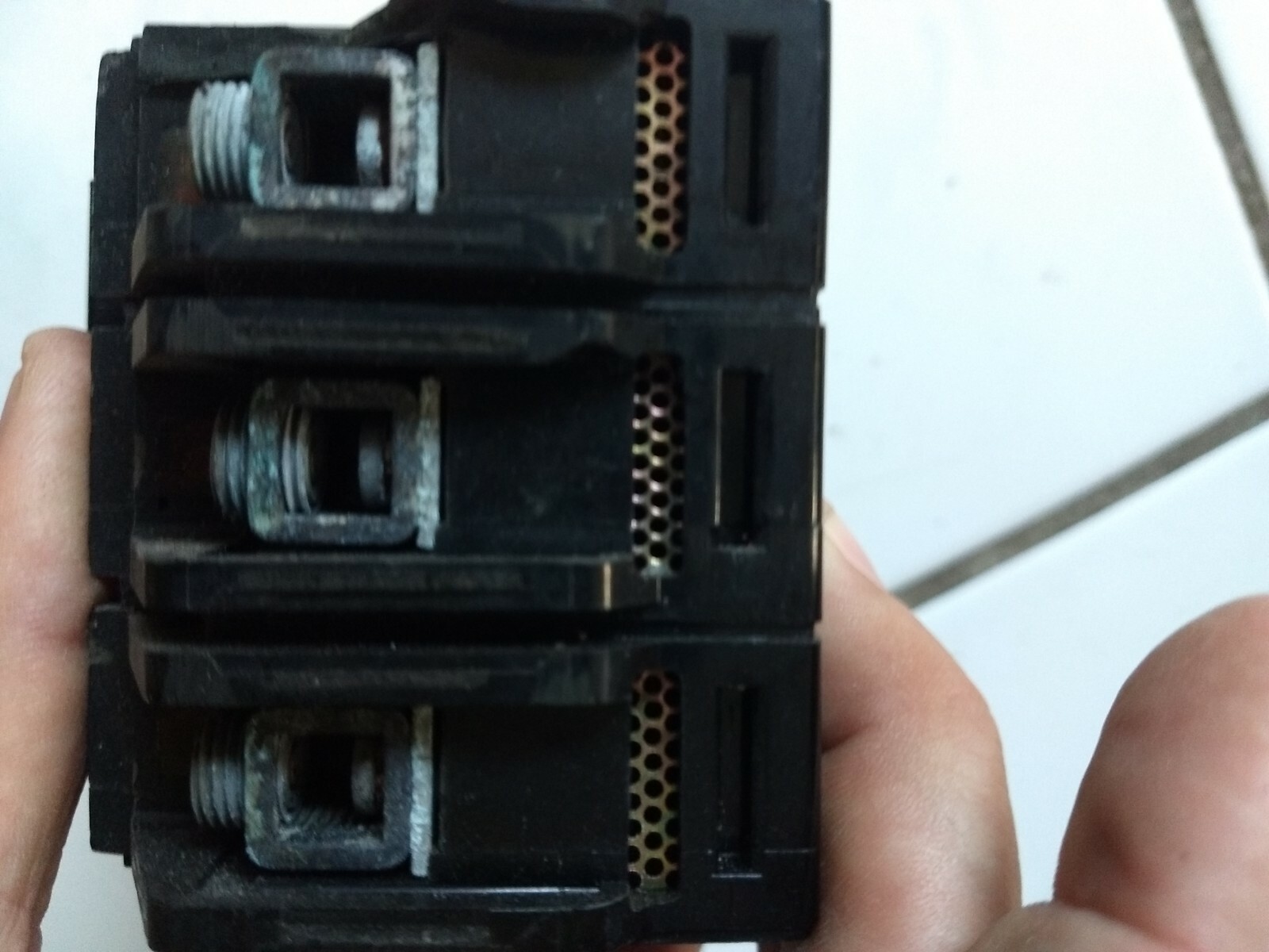 Mitsubishi 60a Circuit Breaker Used